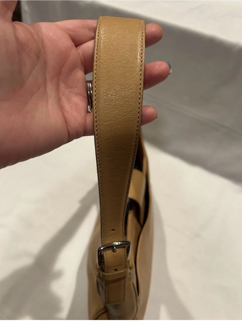 Coach Vintage Leather Hampton Hobo Shoulder Bag Camel Tan, Style 7783 - Picture 5 of 15